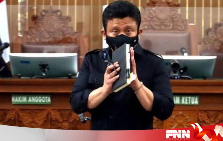 Dari Buku Hitam ke Buku Putih